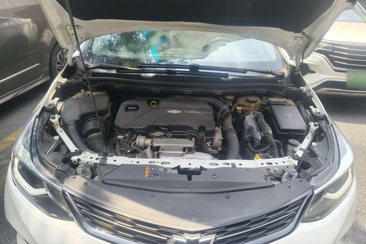 Used Chevrolet Cruze 2018 Redline 330T Dual-Clutch Flagship Edition Engine Bay