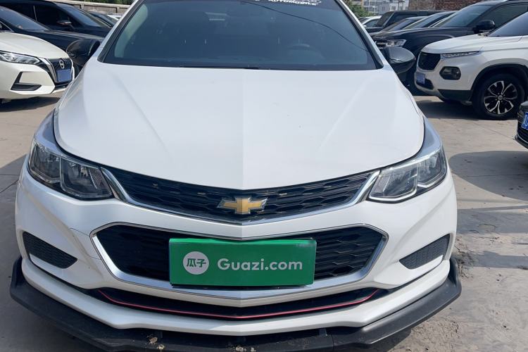 Used Chevrolet Cruze 2018 Revised Version 320 Manual Pioneer Edition Exterior 1