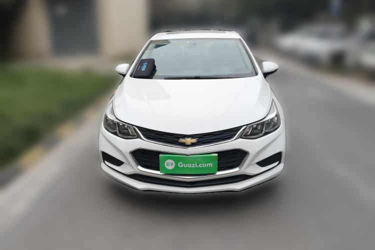 Used Chevrolet Cruze 2018 320 Automatic Pioneer Sunroof Edition Exterior 1