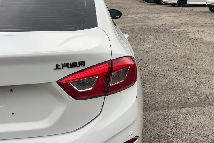 Used Chevrolet Cruze 2018 Redline 320 Automatic Pioneer Edition Exterior 2