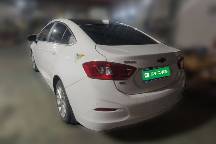 Used Chevrolet Cruze 2018 320 Manual Xuanfeng Edition Exterior 2