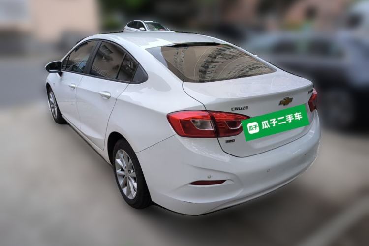 Used Chevrolet Cruze 2018 320 Automatic Pioneer Sunroof Edition Exterior 3