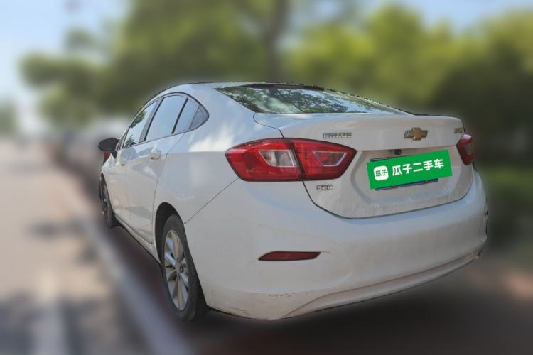 Used Chevrolet Cruze 2018 320 Automatic Pioneer Sunroof Edition Exterior 3
