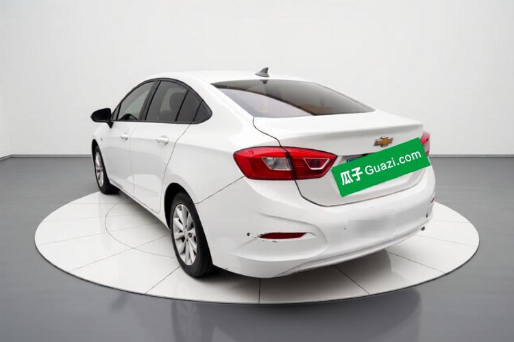 Used Chevrolet Cruze 2018 320 Automatic Pioneer Sunroof Edition Exterior 3