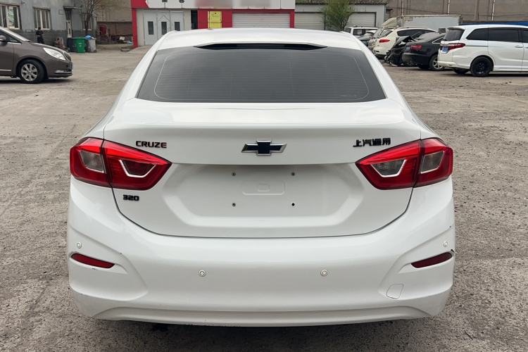 Used Chevrolet Cruze 2018 Redline 320 Automatic Pioneer Edition Exterior 3