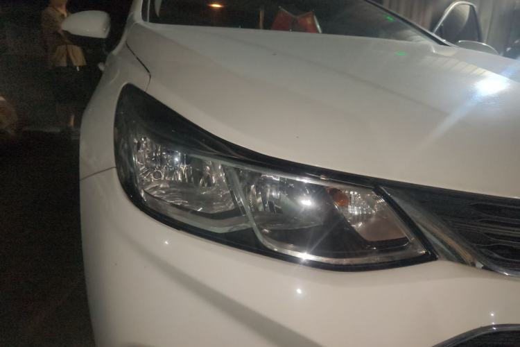 Used Chevrolet Cruze 2018 320 Manual Xuanfeng Edition Exterior 3
