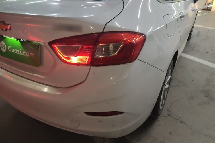 Used Chevrolet Cruze 2018 Revised Version 320 Automatic Pioneer Edition Exterior 3