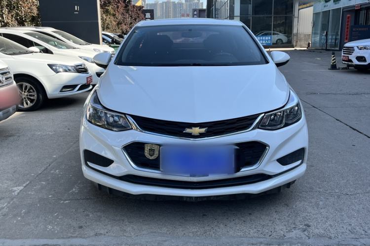 Used Chevrolet Cruze 2018 320 Automatic Pioneer Sunroof Edition Exterior 4