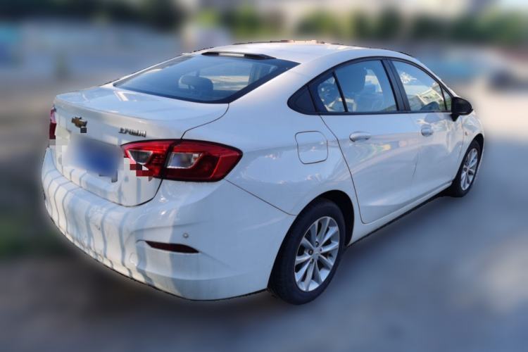 Used Chevrolet Cruze 2018 320 Automatic Pioneer Sunroof Edition Exterior 5