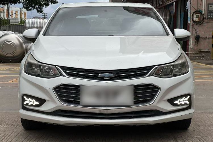 Used Chevrolet Cruze 2018 320 Automatic Pioneer Sunroof Edition Exterior 5