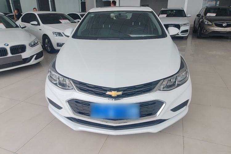 Used Chevrolet Cruze 2018 320 Automatic Pioneer Sunroof Edition Front