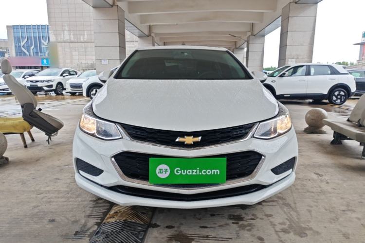 Used Chevrolet Cruze 2018 320 Automatic Pioneer Sunroof Edition Front