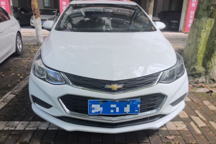 Used Chevrolet Cruze 2018 320 Automatic Pioneer Sunroof Edition Front