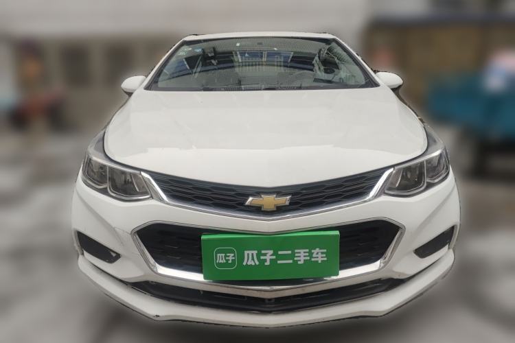 Used Chevrolet Cruze 2018 320 Automatic Pioneer Sunroof Edition Front