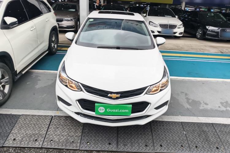 Used Chevrolet Cruze 2018 320 Automatic Pioneer Sunroof Edition Front