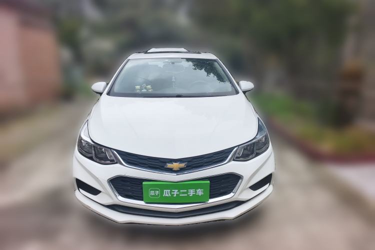 Used Chevrolet Cruze 2018 320 Automatic Pioneer Sunroof Edition Front