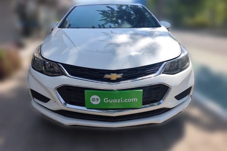 Used Chevrolet Cruze 2018 320 Automatic Pioneer Sunroof Edition Front