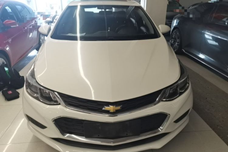Used Chevrolet Cruze 2018 320 Automatic Pioneer Sunroof Edition Front