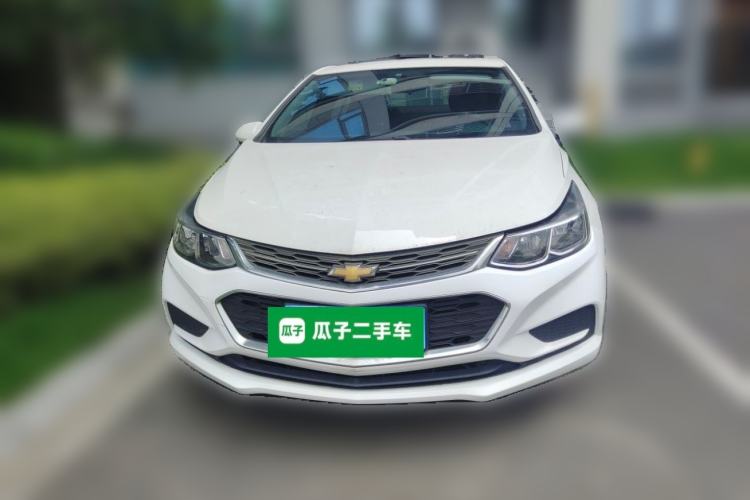 Used Chevrolet Cruze 2018 320 Automatic Pioneer Sunroof Edition Front