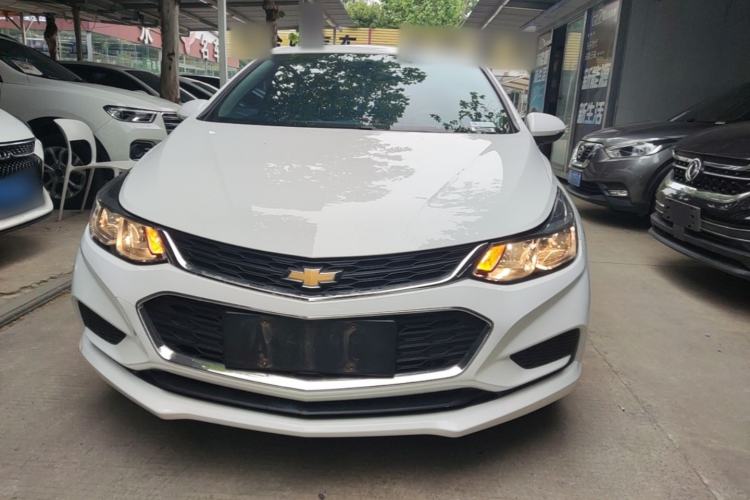 Used Chevrolet Cruze 2018 320 Automatic Pioneer Sunroof Edition Front
