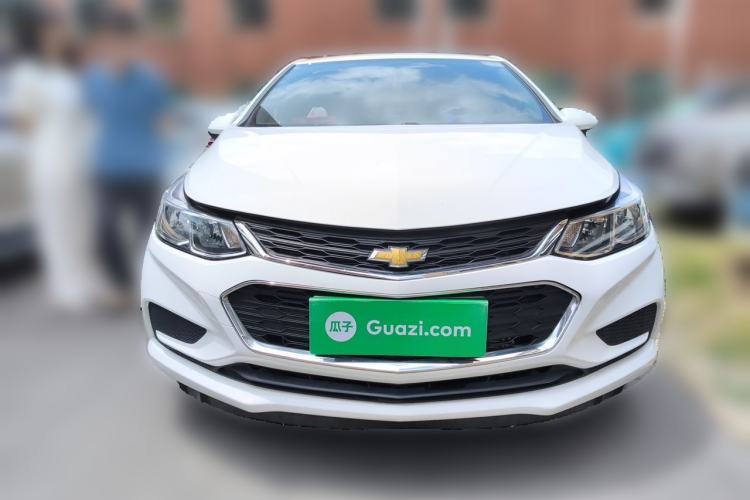 Used Chevrolet Cruze 2018 320 Automatic Pioneer Sunroof Edition Front