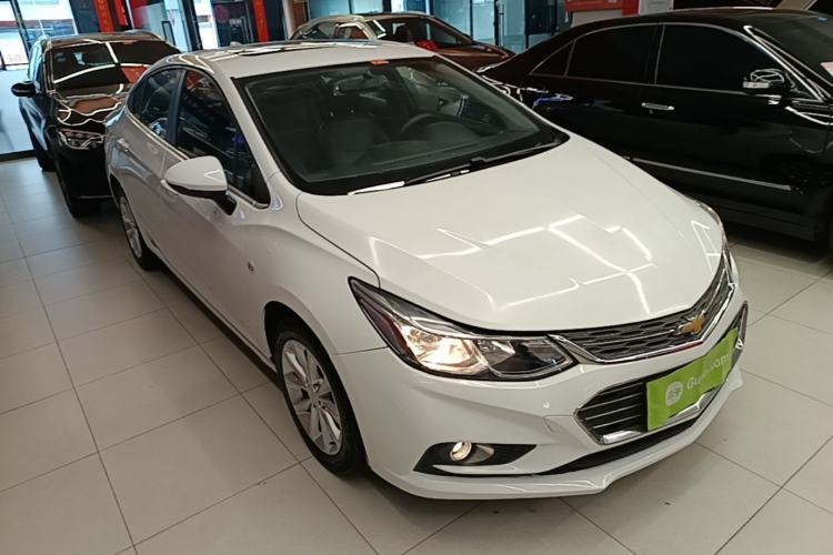 Used Chevrolet Cruze 2018 320 Automatic Xuanfeng Urban Edition Front Right 45 Deg