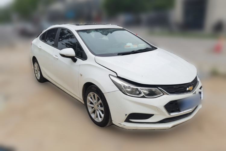 Used Chevrolet Cruze 2018 Hatchback 320 Automatic Pioneer Sunroof Edition Front Right 45 Deg