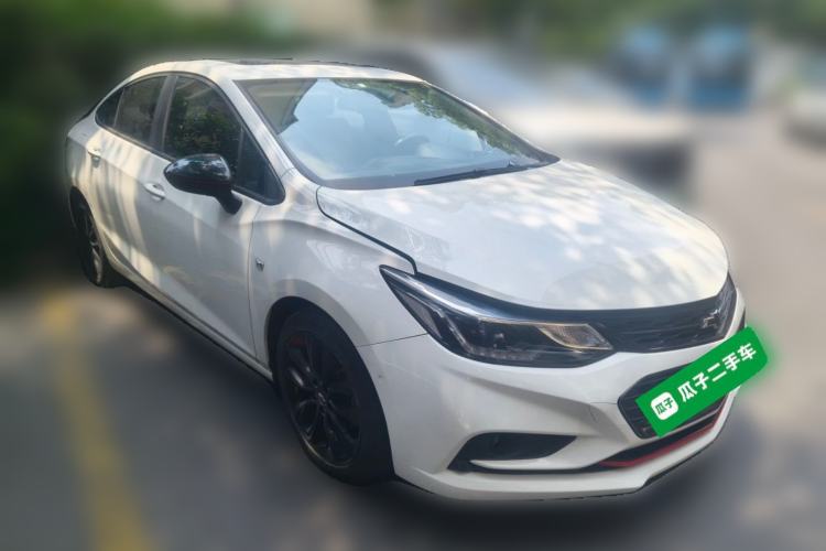 Used Chevrolet Cruze 2018 Redline 330T Dual-Clutch Flagship Edition Front Right 45 Deg