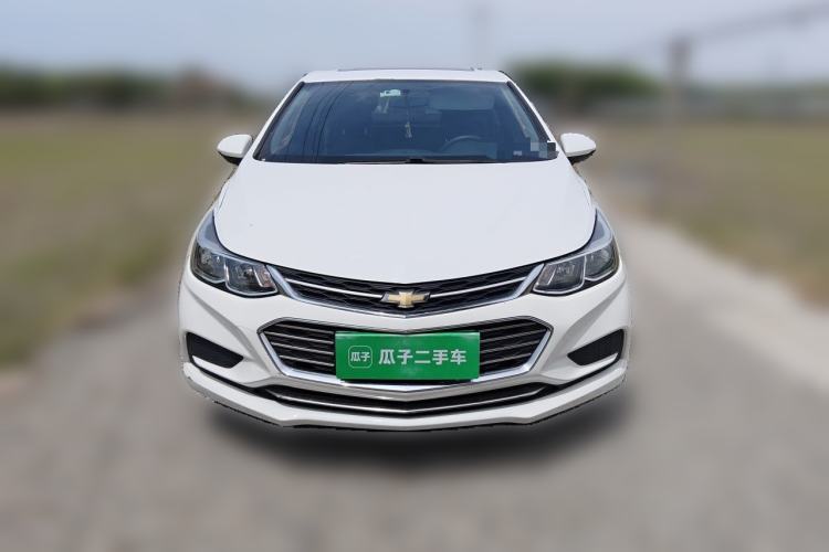 Used Chevrolet Cruze 2018 320 Automatic Pioneer Sunroof Edition Front