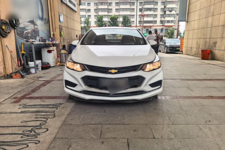 Used Chevrolet Cruze 2018 320 Automatic Pioneer Sunroof Edition Front