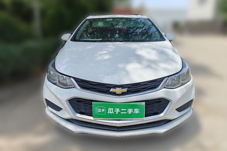 Used Chevrolet Cruze 2018 320 Automatic Pioneer Sunroof Edition Front