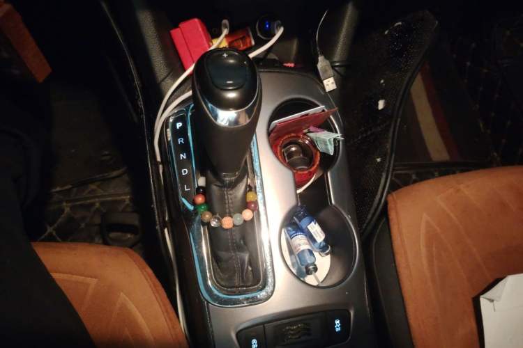 Used Chevrolet Cruze 2018 Redline 320 Automatic Pioneer Edition Gear Lever