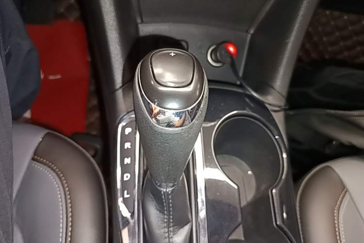 Used Chevrolet Cruze 2018 320 Automatic Xuanfeng Urban Edition Gear Lever