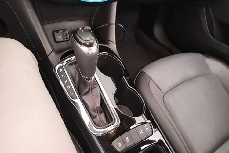 Used Chevrolet Cruze 2018 Redline 330T Dual-Clutch Flagship Edition Gear Lever