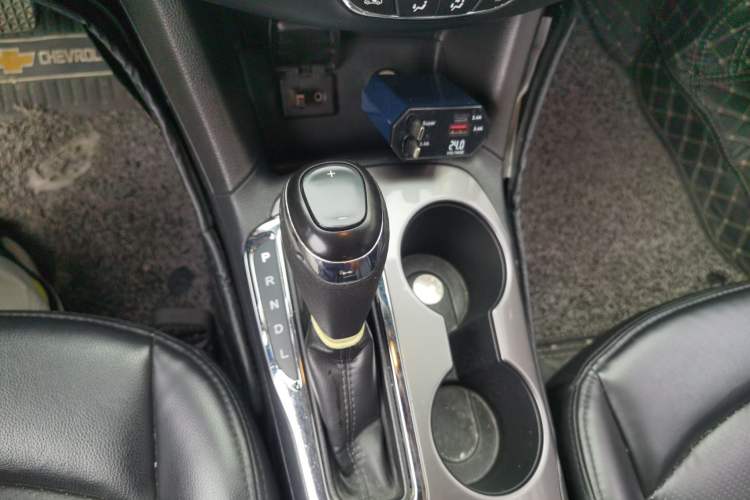 Used Chevrolet Cruze 2018 320 Automatic Pioneer Sunroof Edition Gear Lever
