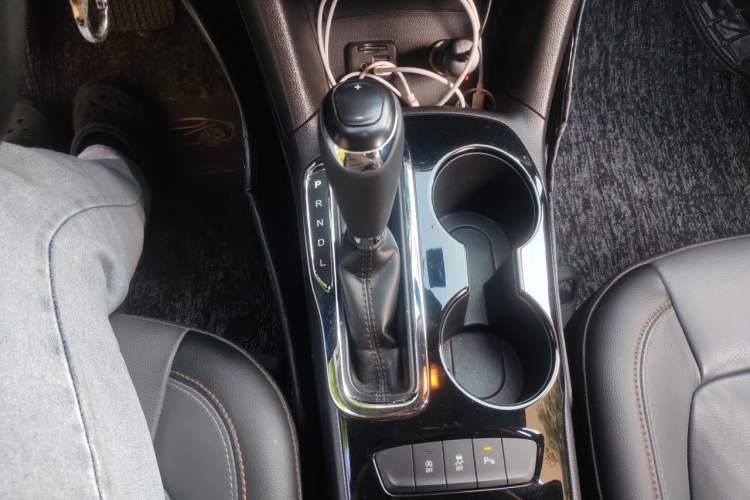 Used Chevrolet Cruze 2018 320 Automatic Xuanfeng Urban Edition Gear Lever