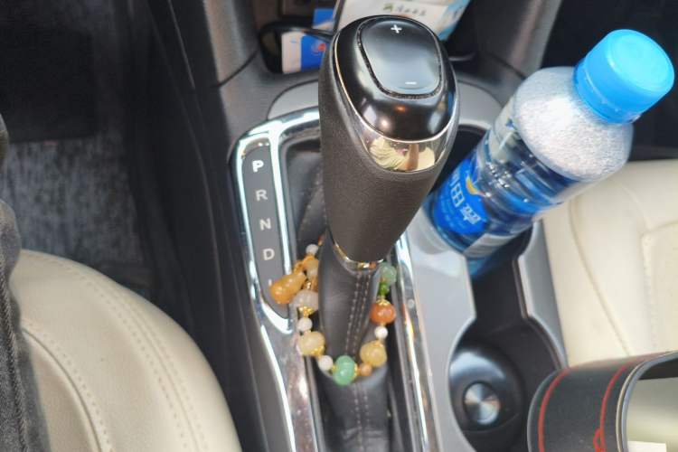 Used Chevrolet Cruze 2018 320 Automatic Pioneer Sunroof Edition Gear Lever