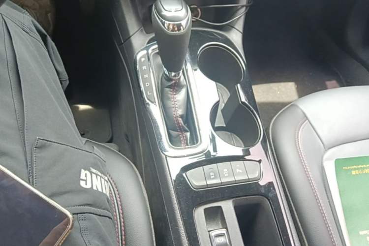 Used Chevrolet Cruze 2018 Redline 320 Automatic Xuanfeng Urban Edition Gear Lever