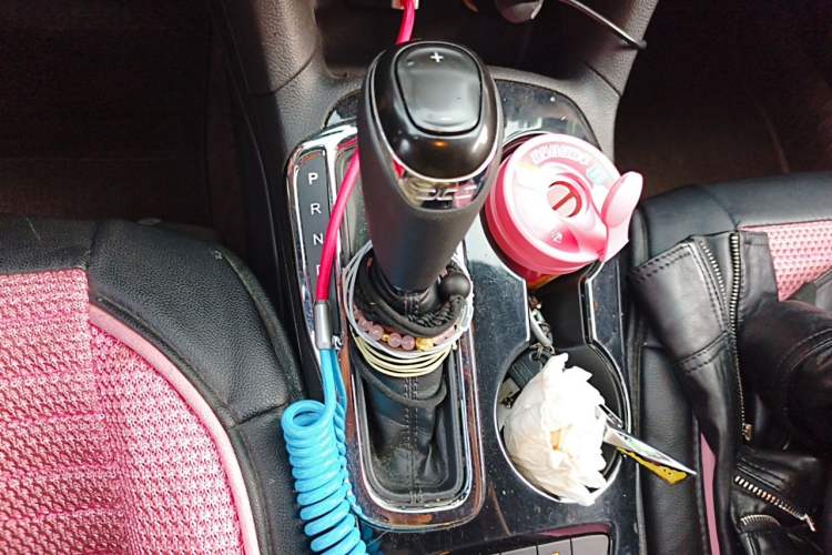 Used Chevrolet Cruze 2018 330T Dual-Clutch Xuanfeng Edition Gear Lever