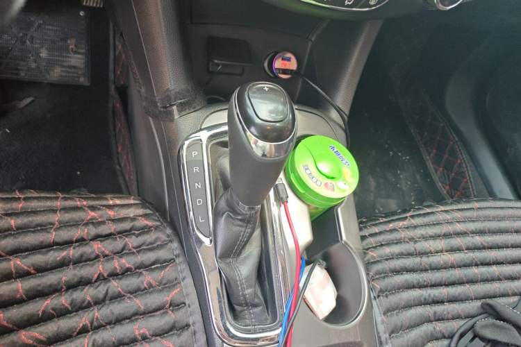 Used Chevrolet Cruze 2018 320 Automatic Pioneer Sunroof Edition Gear Lever