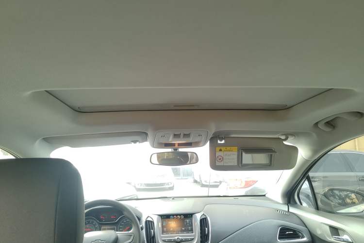 Used Chevrolet Cruze 2018 Redline 320 Automatic Pioneer Edition Headliner
