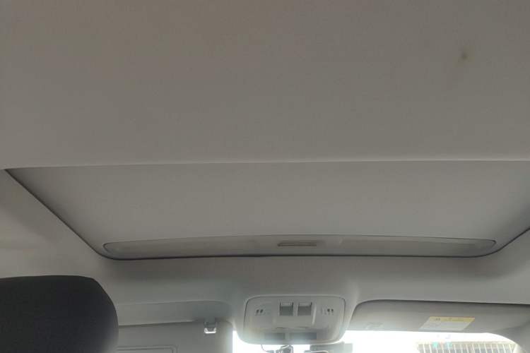 Used Chevrolet Cruze 2018 320 Automatic Pioneer Sunroof Edition Headliner
