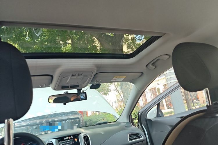 Used Chevrolet Cruze 2018 320 Automatic Pioneer Sunroof Edition Headliner