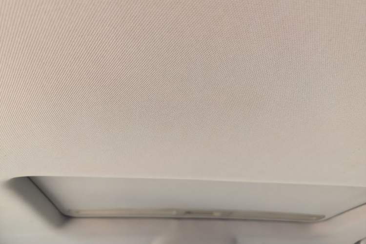 Used Chevrolet Cruze 2018 320 Automatic Pioneer Sunroof Edition Headliner
