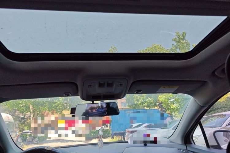 Used Chevrolet Cruze 2018 320 Automatic Pioneer Sunroof Edition Headliner