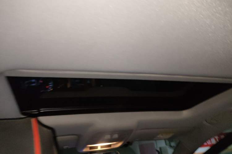 Used Chevrolet Cruze 2018 320 Automatic Pioneer Sunroof Edition Headliner