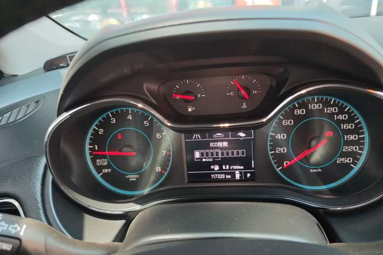 Used Chevrolet Cruze 2018 320 Automatic Pioneer Sunroof Edition Instrument Cluster