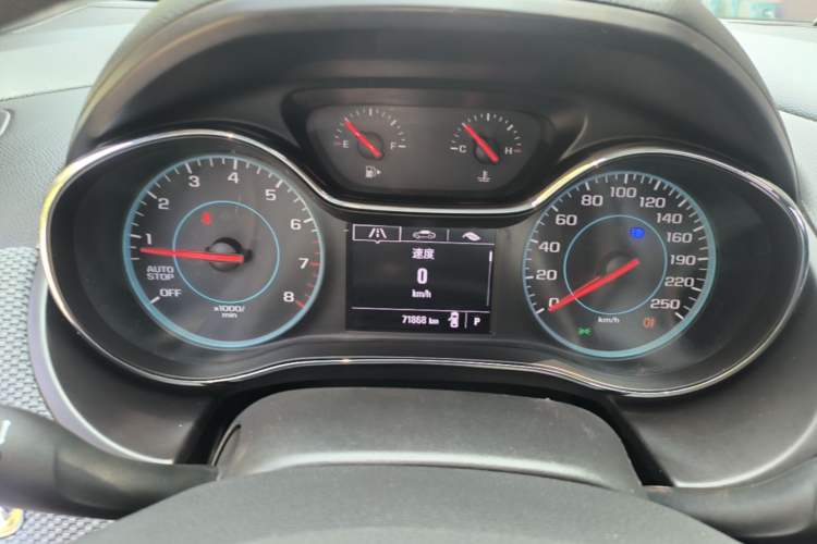 Used Chevrolet Cruze 2018 Redline 320 Automatic Pioneer Edition Instrument Cluster