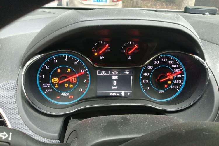 Used Chevrolet Cruze 2018 320 Automatic Pioneer Sunroof Edition Instrument Cluster