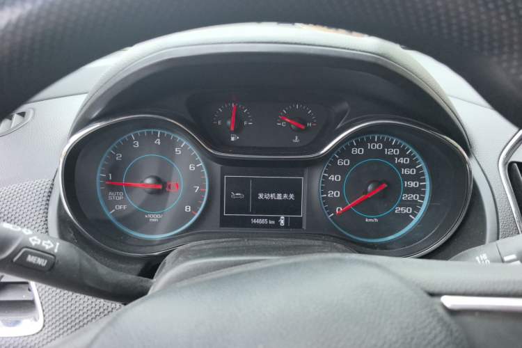Used Chevrolet Cruze 2018 Hatchback 320 Manual Pioneer Edition Instrument Cluster